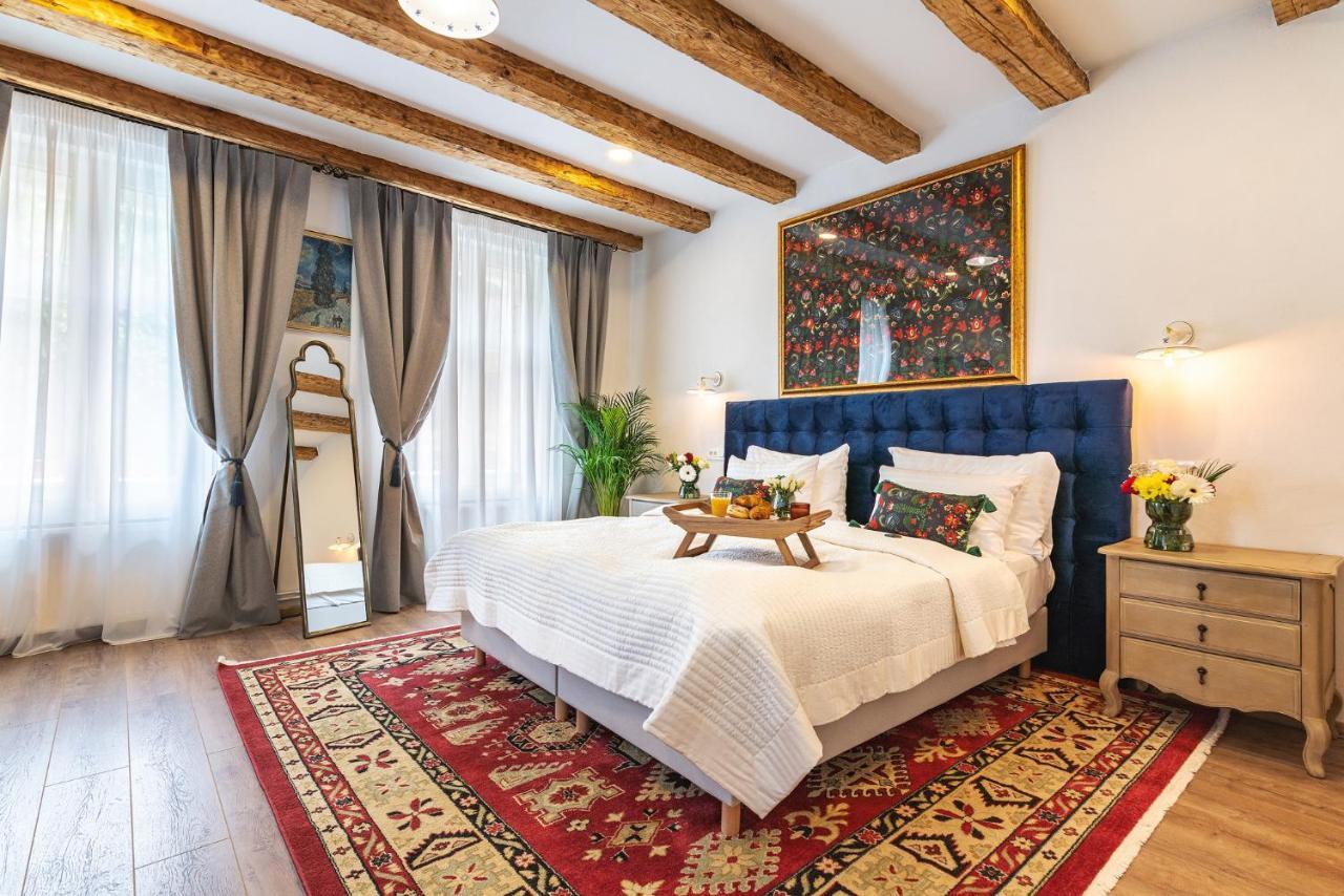 Nikolas Haus Брашов Экстерьер фото