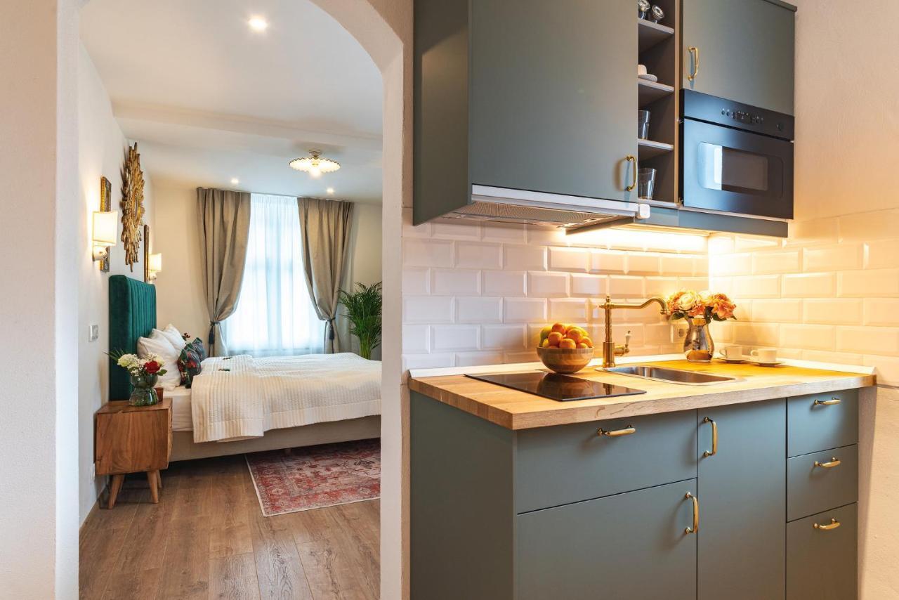 Nikolas Haus Брашов Экстерьер фото