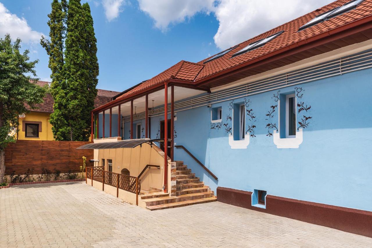 Nikolas Haus Брашов Экстерьер фото